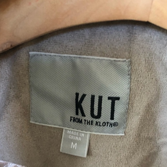 Kut from the Kloth|Tan Teddy jacket with front pockets•••Perfect for fall/winter - Picture 8 of 15